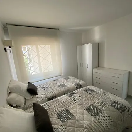 Apartment El Far Roses