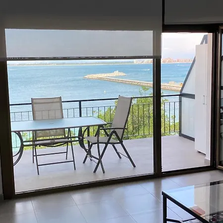 Apartment El Far *